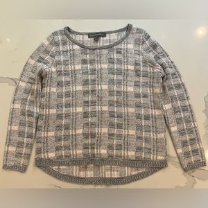French Connection Gray and Pink Plaid Sweater Size Medium